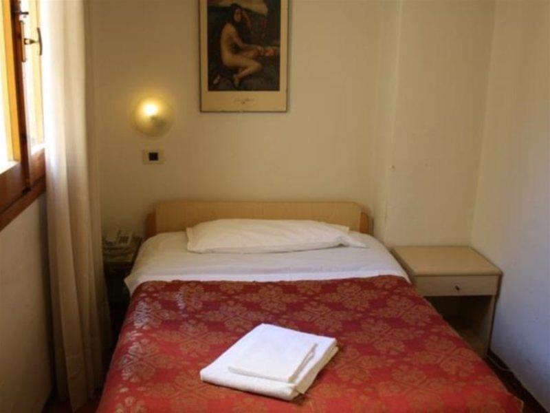 Hotel Ariston Florencja Zewnętrze zdjęcie